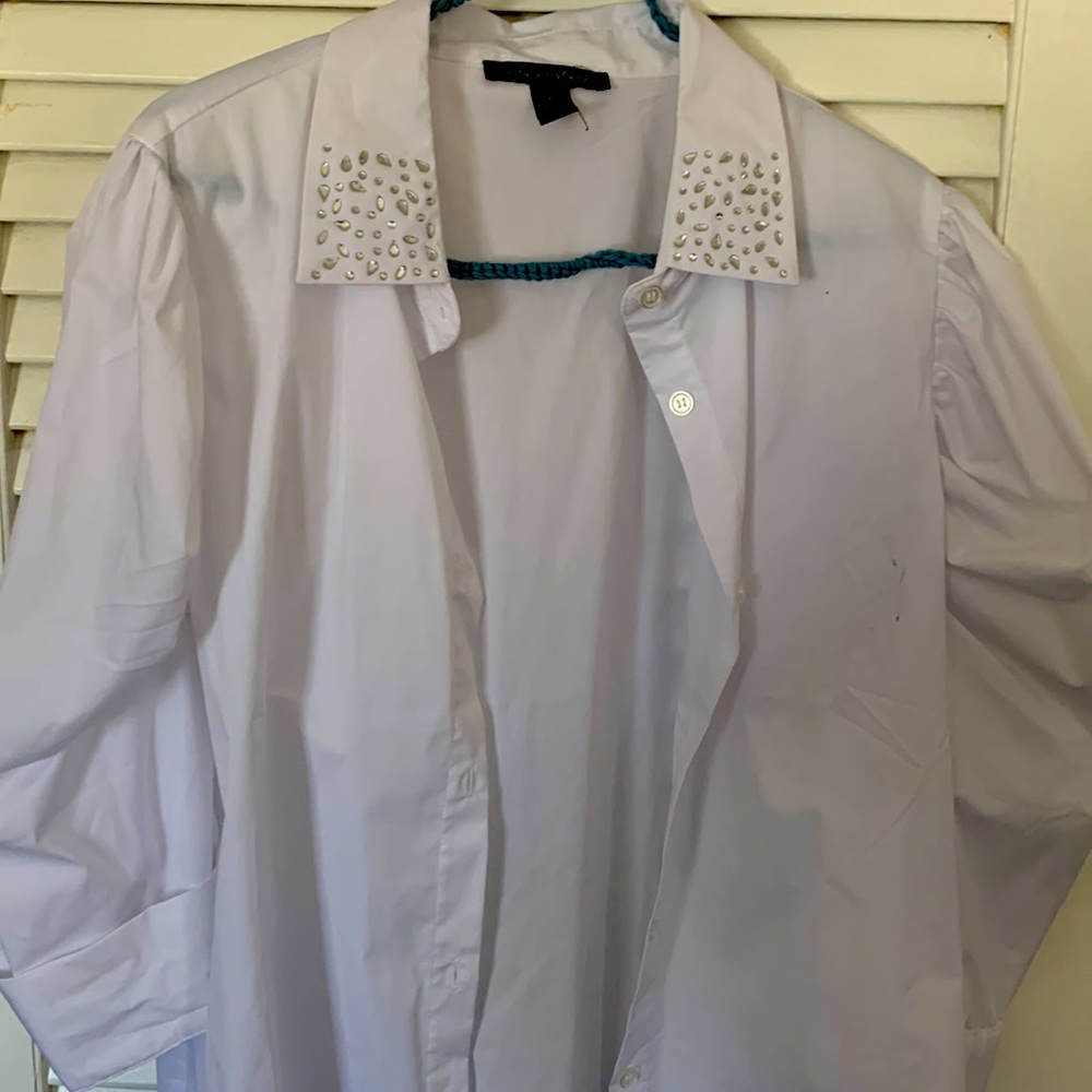 White 31/4 sleeve shirt blouse